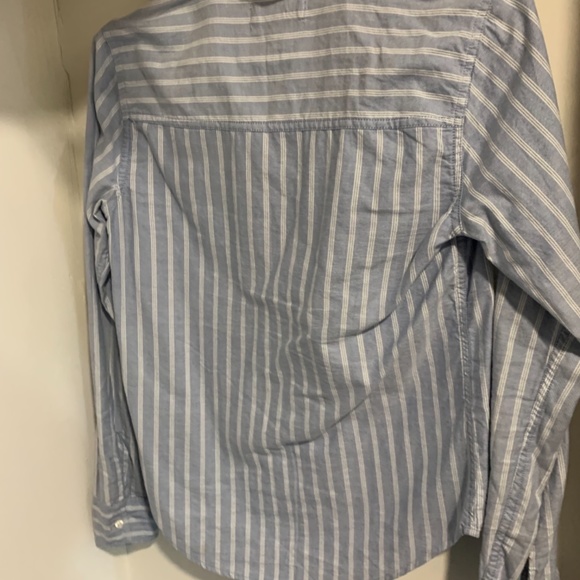 Women’s button down - Picture 2 of 2